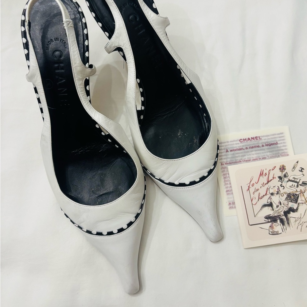 Chanel Slingbacks - Picture 2 of 5